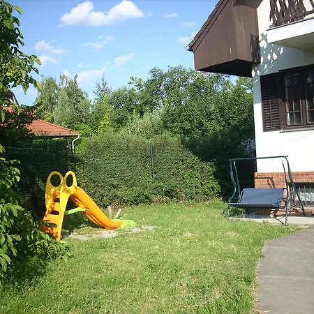 Гостевой дом Fanni Vendeghaz Мишкольц